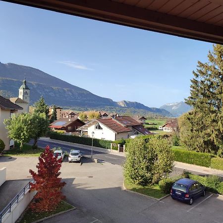 Appartement Plein Centre Village, Vue Montagnes, Proximite Immediate Lac Дусар Екстериор снимка