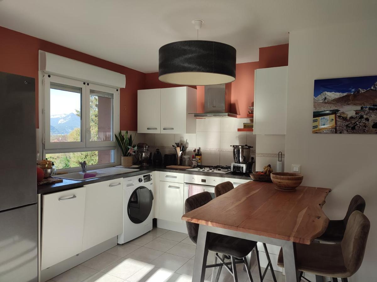 Appartement Plein Centre Village, Vue Montagnes, Proximite Immediate Lac Дусар Екстериор снимка